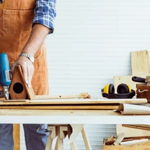 diy-woodman-working
